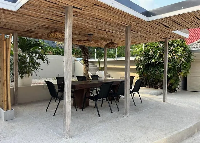 Umiimaan Pool Villa, 4Br, 4Ba